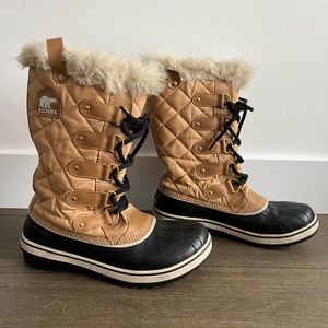 Sorel Winter Boots - Women's 9